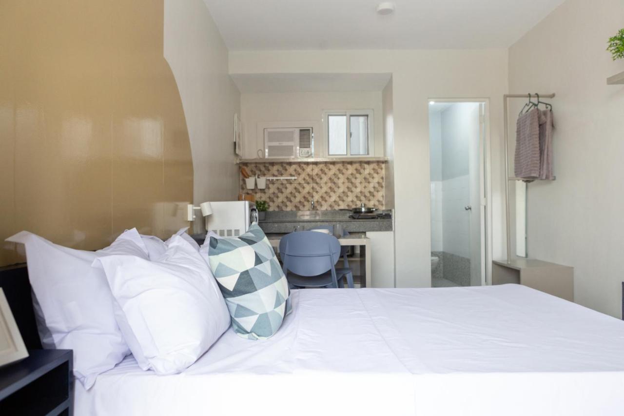 Hive Manila Guesthouse -Netflix,400Mbps Wi-Fi Bacoor Экстерьер фото